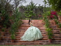 #2508 BRENDA DEYANIRA ESCOBEDO- XV EYMI-
