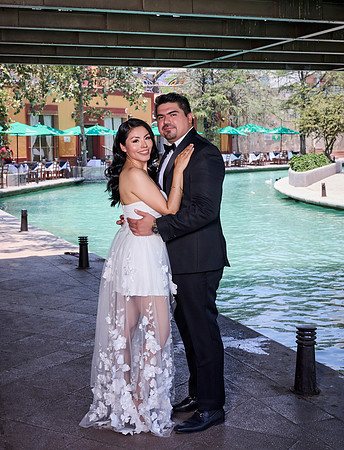 #8360 ERIK DANTH GARZA PAQ. ROMANCE _W8A3021 1
