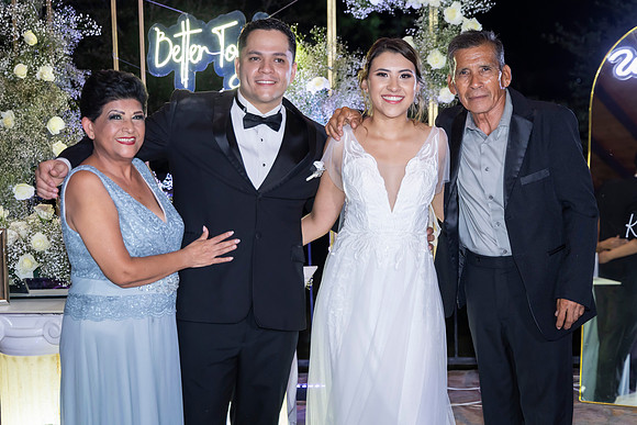 #8254 KATHYA ALEJANDRA MUÑIZ - 31 AGOSTO 24-1812