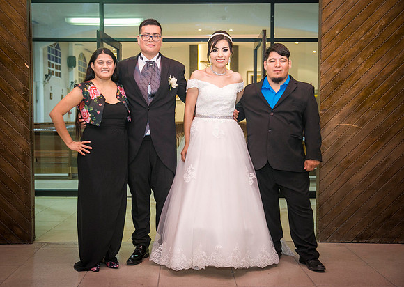 BRENDA Y HECTOR-3060