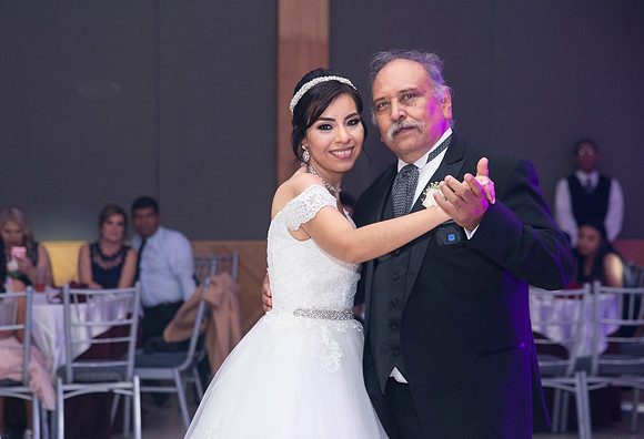 BRENDA Y HECTOR-3180
