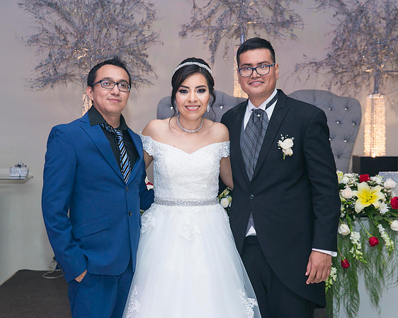 BRENDA Y HECTOR-3210