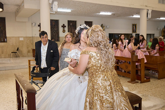 _ROB0396      31 MAYO 2024 -  913 LORENA MARTINEZ