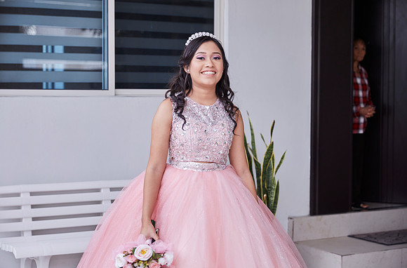 15 FEB 20 XV Ivanna_T4A0002