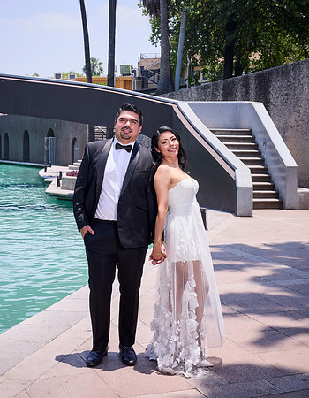 #8360 ERIK DANTH GARZA PAQ. ROMANCE _W8A3034 1