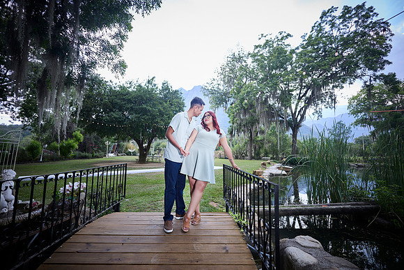 #8427 ANGEL DE JESUS MENDOZA VILLA CASUAL PAQ. ROMANCE CALICANTRE JENNY_W8A9273