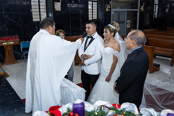 20-12-24 #2644 NANCY MTZ _CTR0275