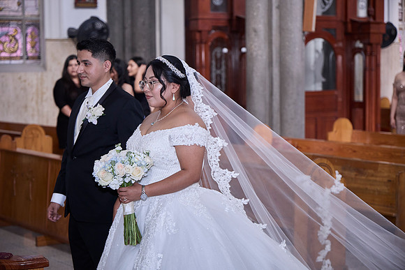 VICTORIA & MARIO _W8A4530