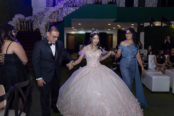 08-02-25 #8012 IRMA REYES _CTR0379