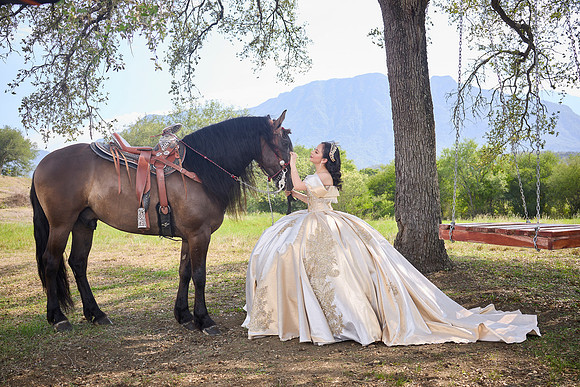 #8377 ENRIQUE ESQUIVEL CAPETILLO XV FORMAL LOC. RANCHO DON GLAFIRO JENNY_W8A0853