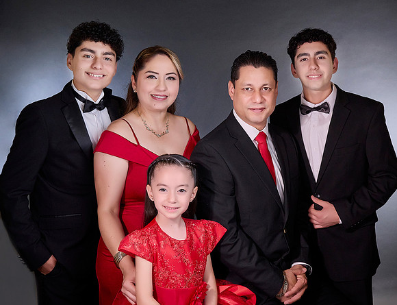 #12331 ELISA BERNAL_W8A9703
