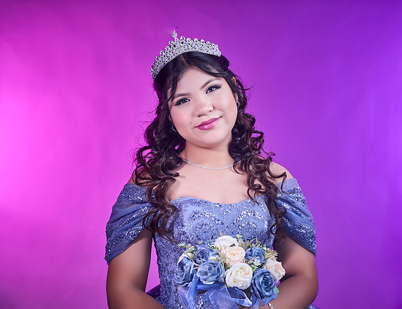 #2883 NORA ELIA VILLANUEVA PAQ SWEET _W8A9822