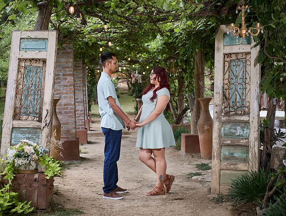 #8427 ANGEL DE JESUS MENDOZA VILLA CASUAL PAQ. ROMANCE CALICANTRE JENNY_W8A9223