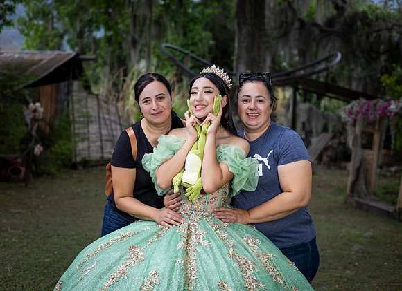 21-04-25 #8282 NELLY AGUIRRE _CTR0860