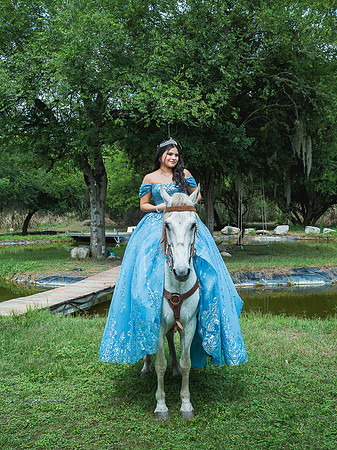 #8452 VANESSA SEGOVIA 05 05 2025-7601