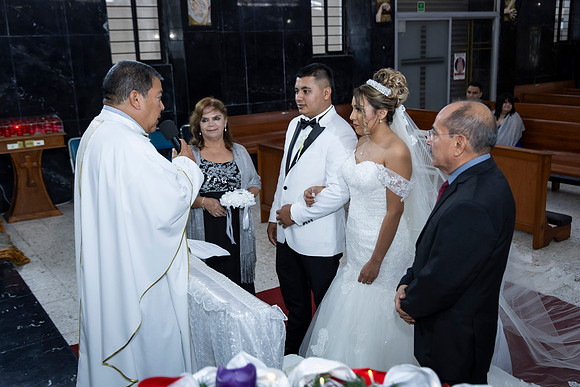 20-12-24 #2644 NANCY MTZ _CTR0271