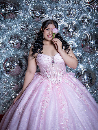 17-12-24 #12187 LAURA RDZ _CTR0313