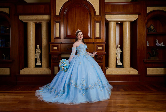 #8280 KENIA TREVIÑO PAQ. SWEET 17