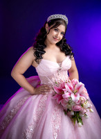 17-12-24 #12187 LAURA RDZ _CTR0255