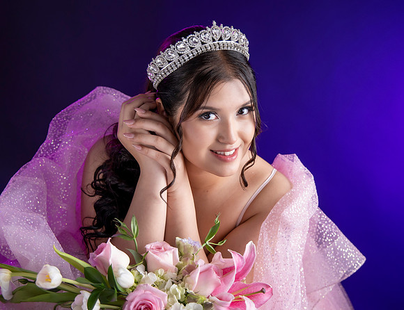 17-12-24 #12187 LAURA RDZ _CTR0236