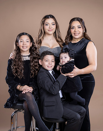 23-11-24 #12189 KARINA PEREZ_CTR0042