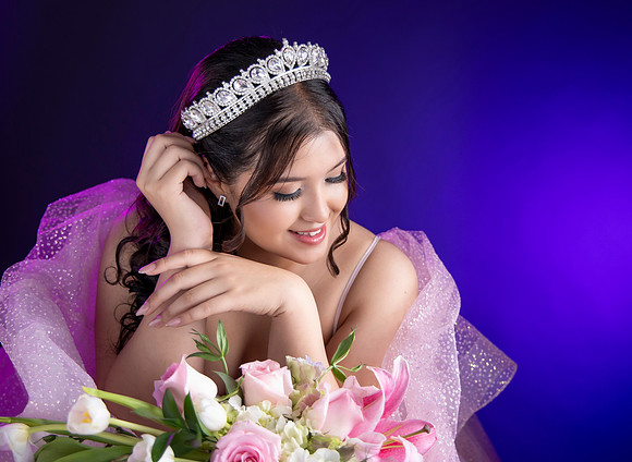 17-12-24 #12187 LAURA RDZ _CTR0242