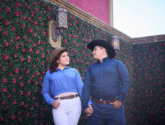 #12284 RUTH AIDEE RODRIGUEZ MATA SOLO ESTUDIO _W8A1202