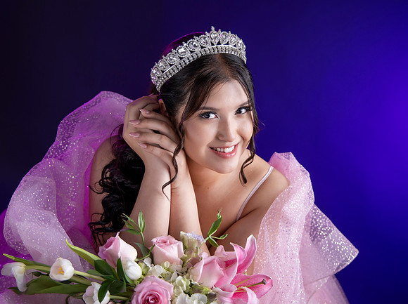 17-12-24 #12187 LAURA RDZ _CTR0237