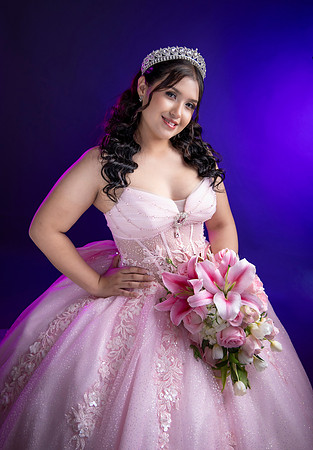 17-12-24 #12187 LAURA RDZ _CTR0253