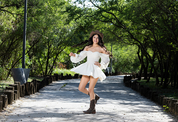17-06-25 #8376 YULIANA MTZ _CTR0212